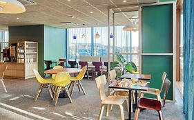 B&B Hotel Marne-La-Vallee Val D'Europe
